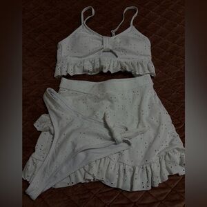 White Eyelet Ruffle 3-Piece Women's Lingerie Set